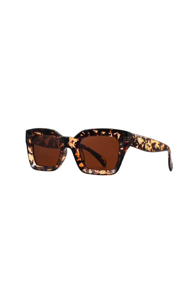 REALITY Onassis Sunglasses